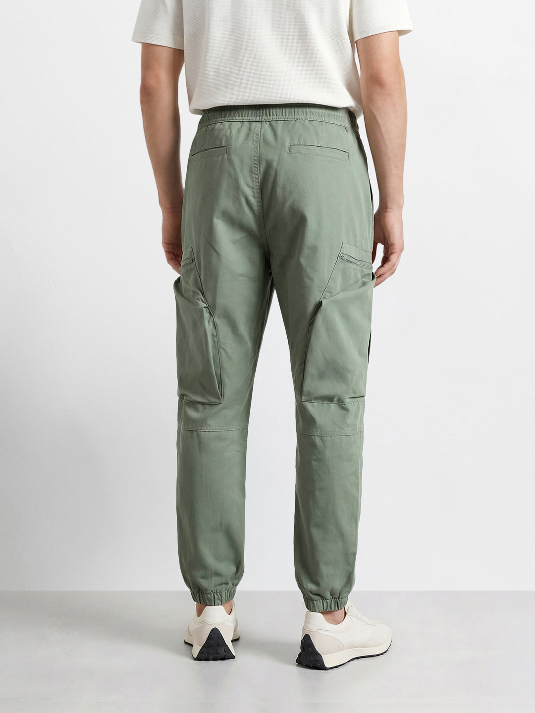 Men's Green Relaxed Fit Solid Utility Cargo