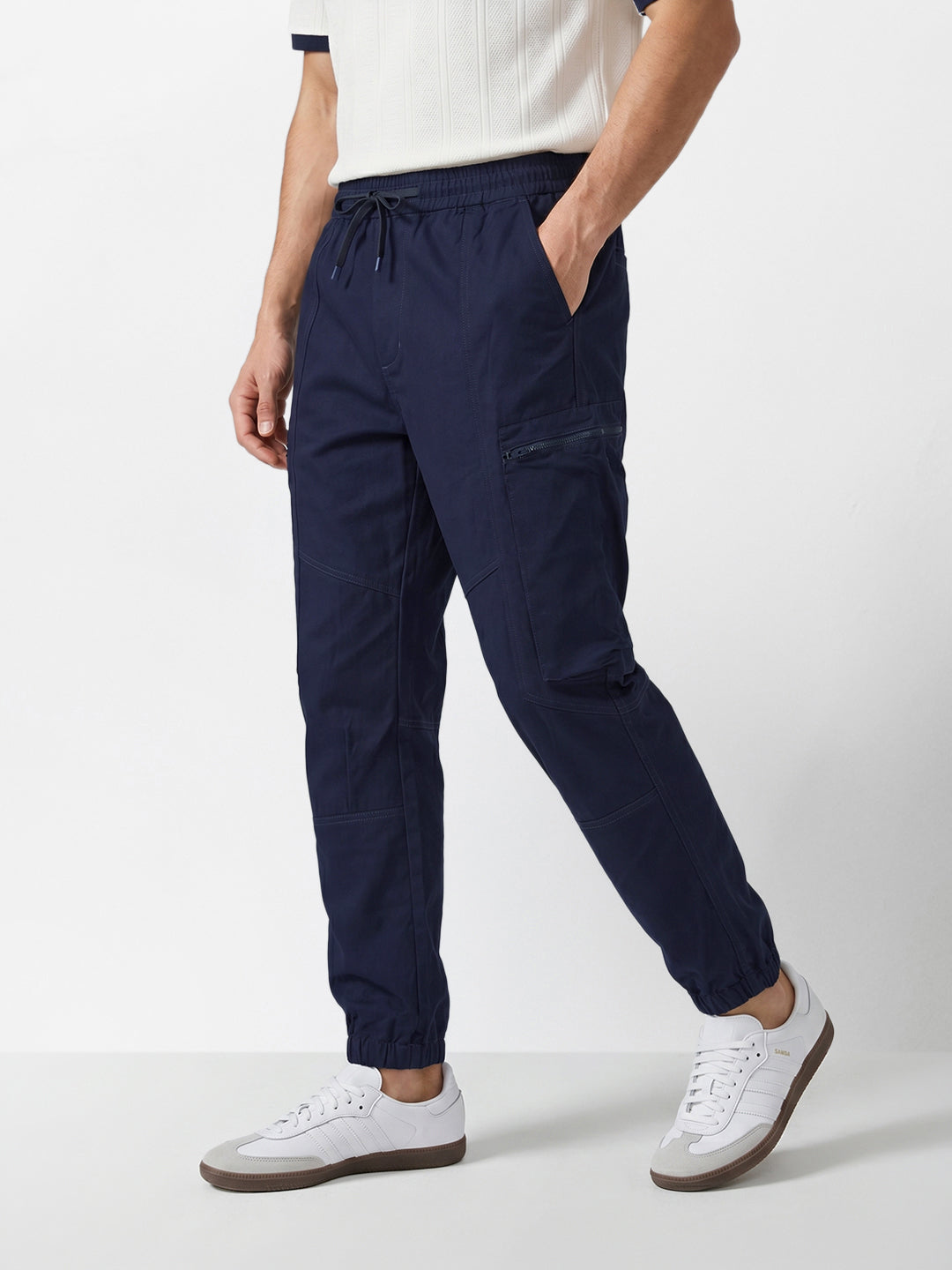 Men's Navy Blue Relaxed Fit Solid Utility Cargo