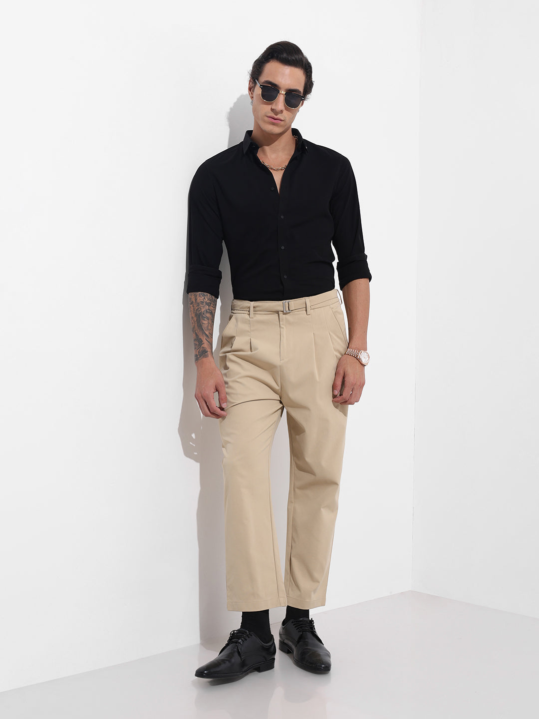 Men's Khaki Relaxed Fit Solid Casual Trousers