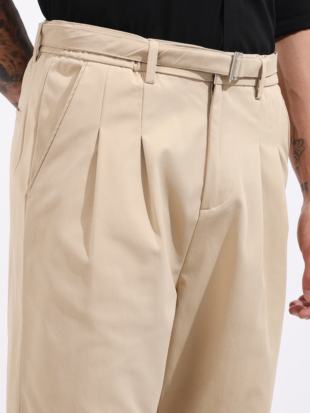 Men's Khaki Relaxed Fit Solid Casual Trousers