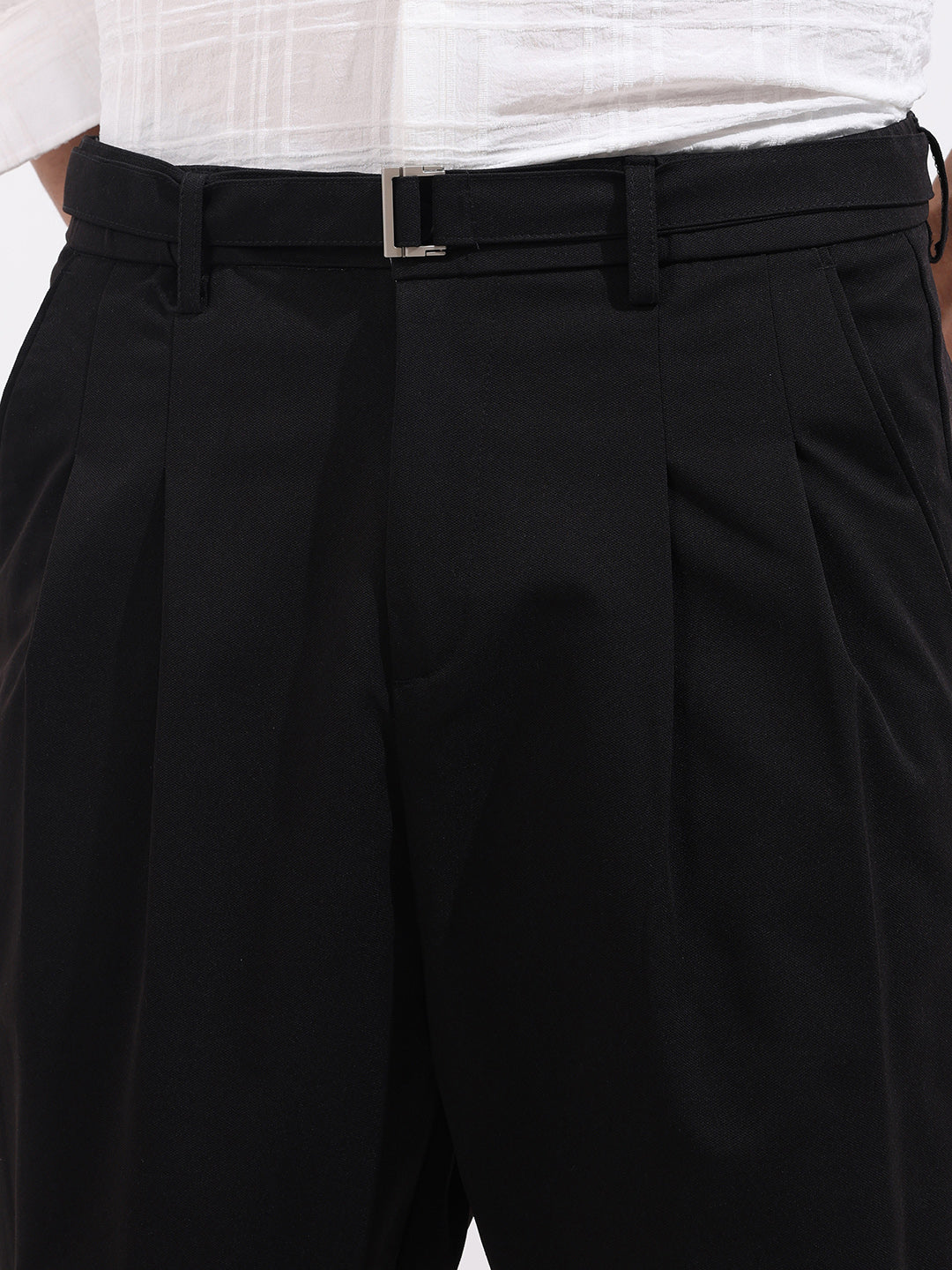 Men's Black Relaxed Fit Textured Utility Trousers