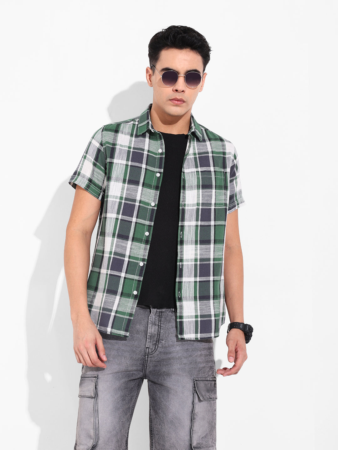 Men's Green Slim Fit Checked Casual Shirt