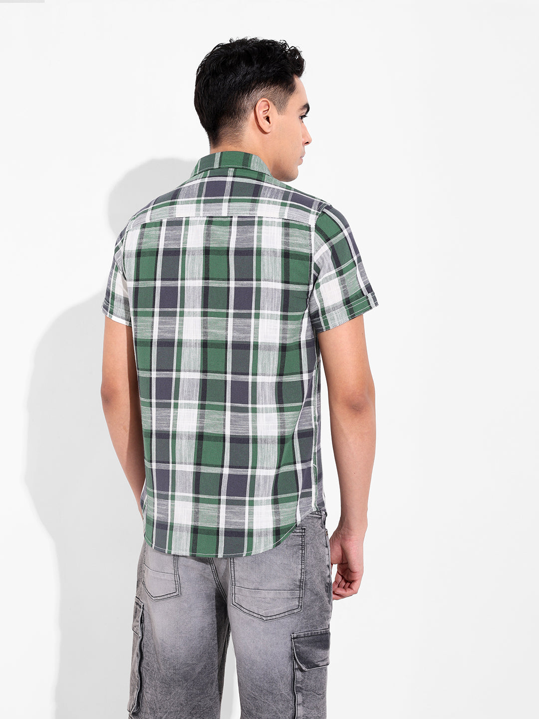 Men's Green Slim Fit Checked Casual Shirt