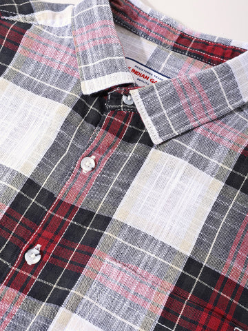 Men's White Slim Fit Checked Casual Shirt