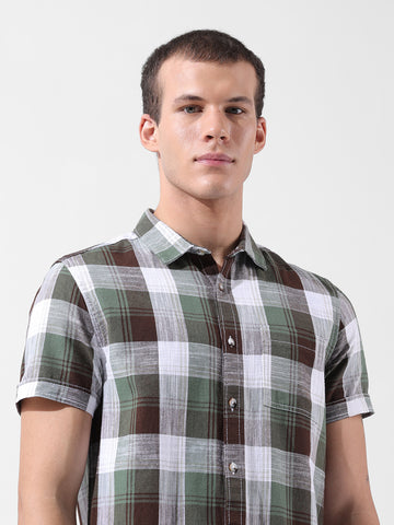 Men's Green Slim Fit Checked Casual Shirt