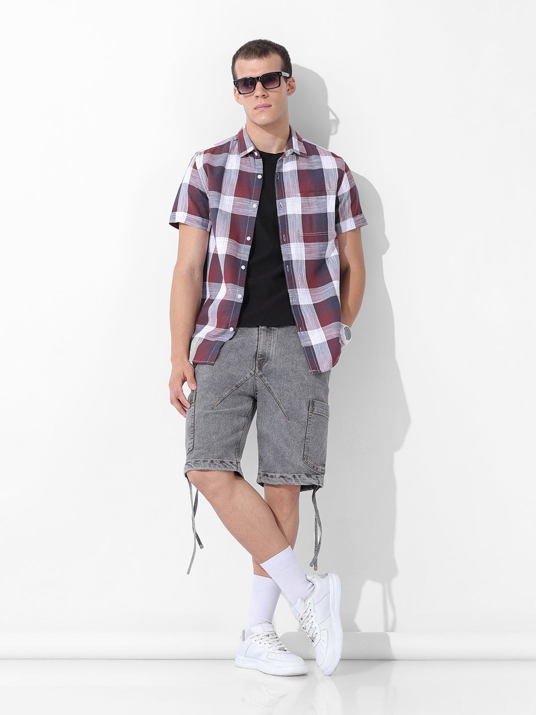 Men's Maroon Slim Fit Checked Casual Shirt