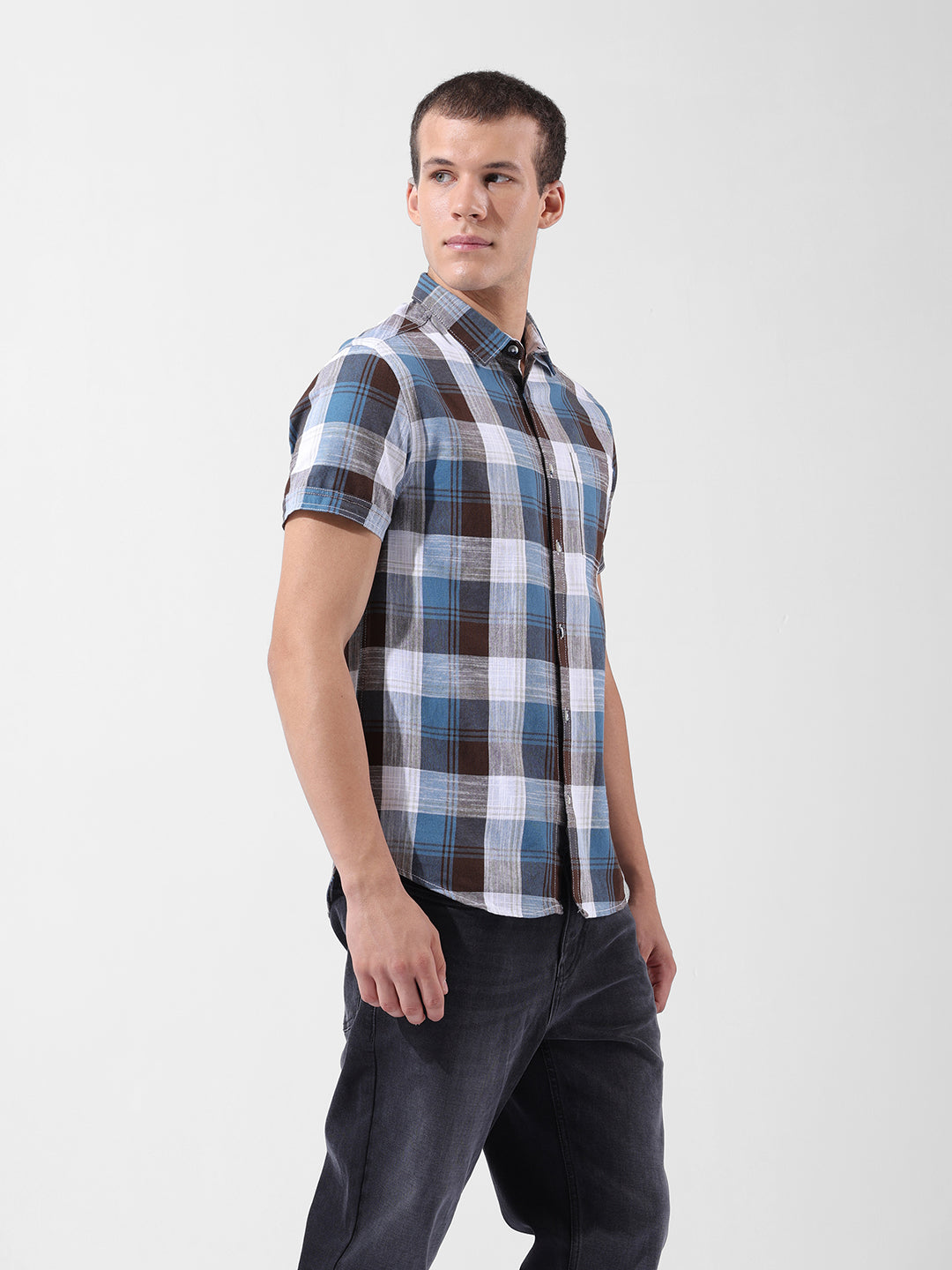 Men's Blue Slim Fit Checked Casual Shirt