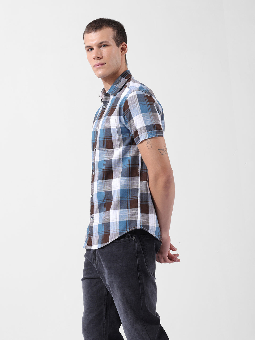 Men's Blue Slim Fit Checked Casual Shirt