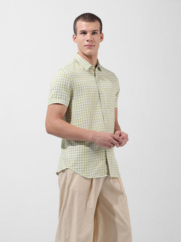 Men's Green Slim Fit Checked Casual Shirt