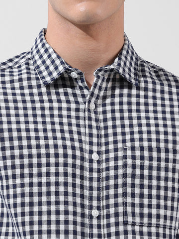 Men's Navy Blue Slim Fit Checked Casual Shirt