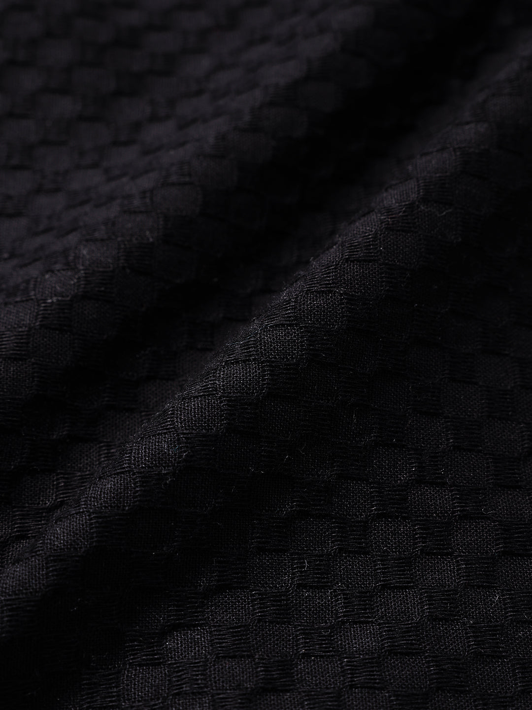 Men's Black Relaxed Fit Geometric Resort Wear Shirt