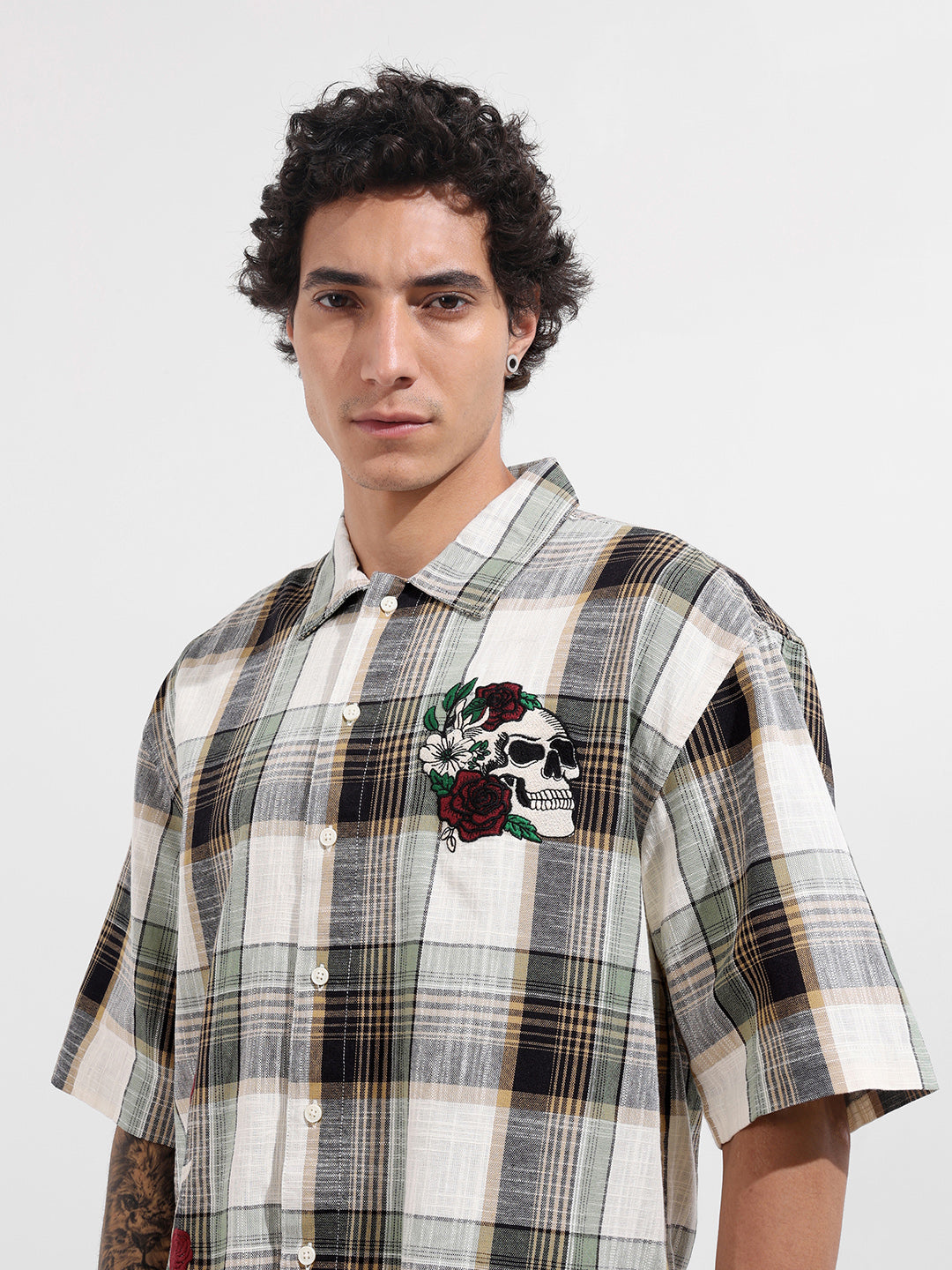 Men's Green Oversized Fit Embroidered Resort Wear Shirt