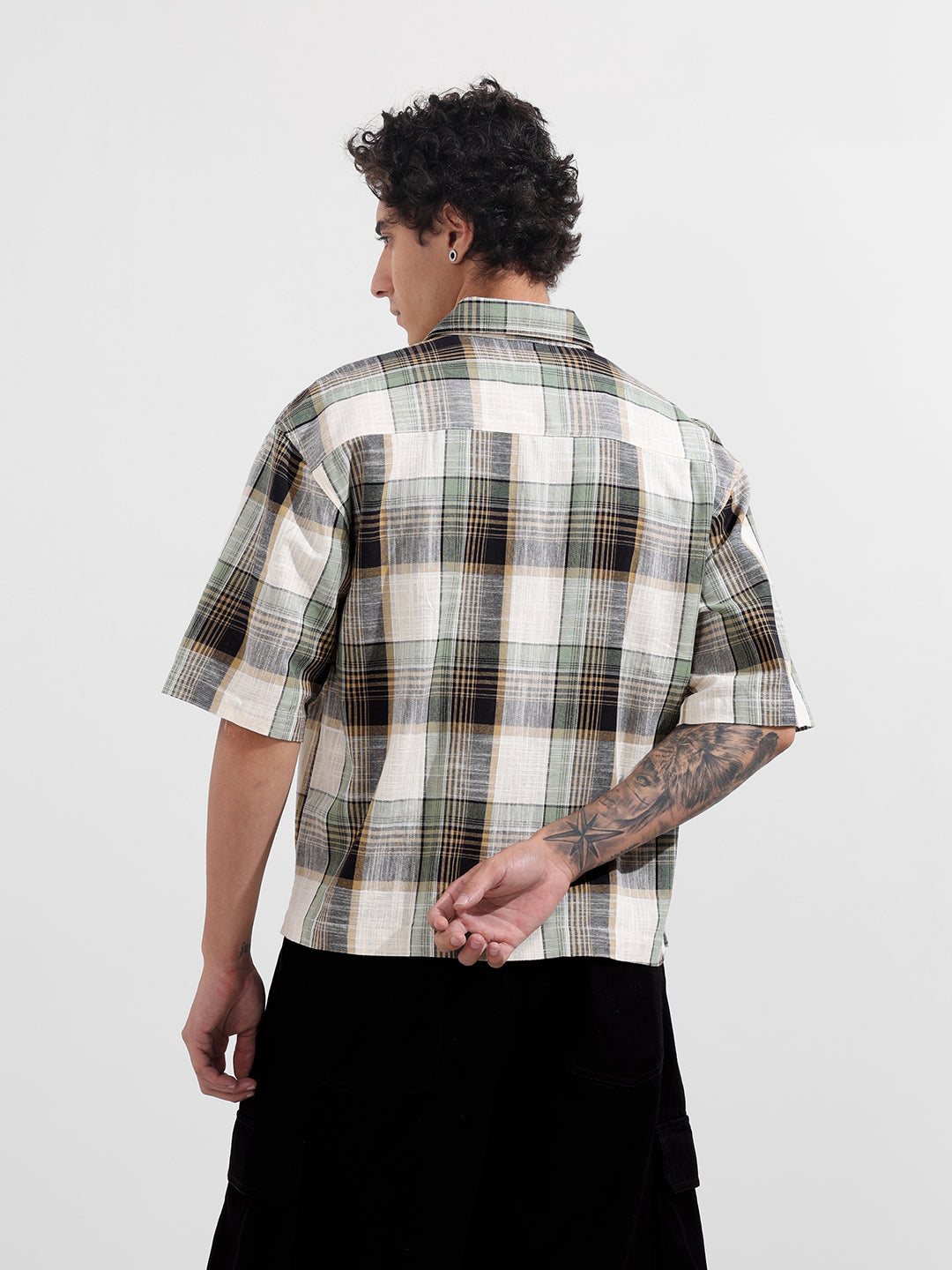 Men's Green Oversized Fit Embroidered Resort Wear Shirt