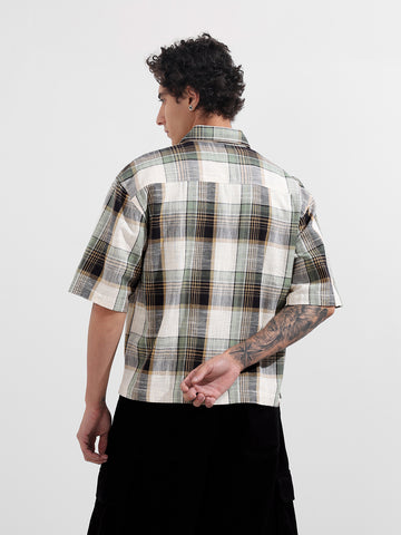 Men's Green Oversized Fit Embroidered Resort Wear Shirt