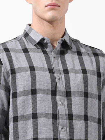 Men's Grey Regular Fit Checked Casual Shirt