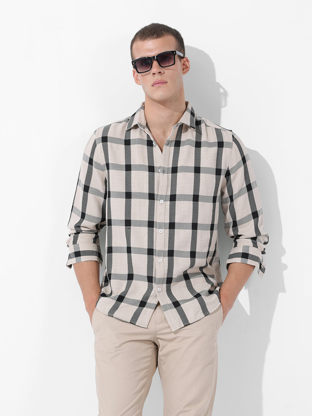 Men's Grey Regular Fit Checked Casual Shirt