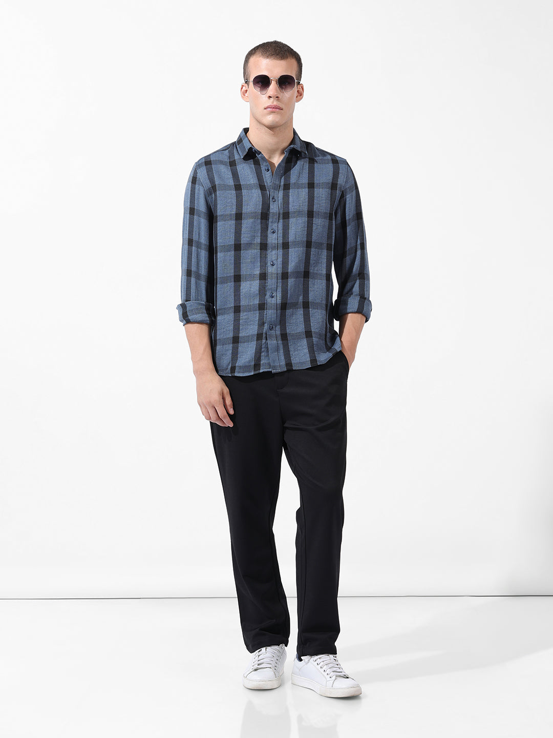 Men's Blue Regular Fit Checked Casual Shirt