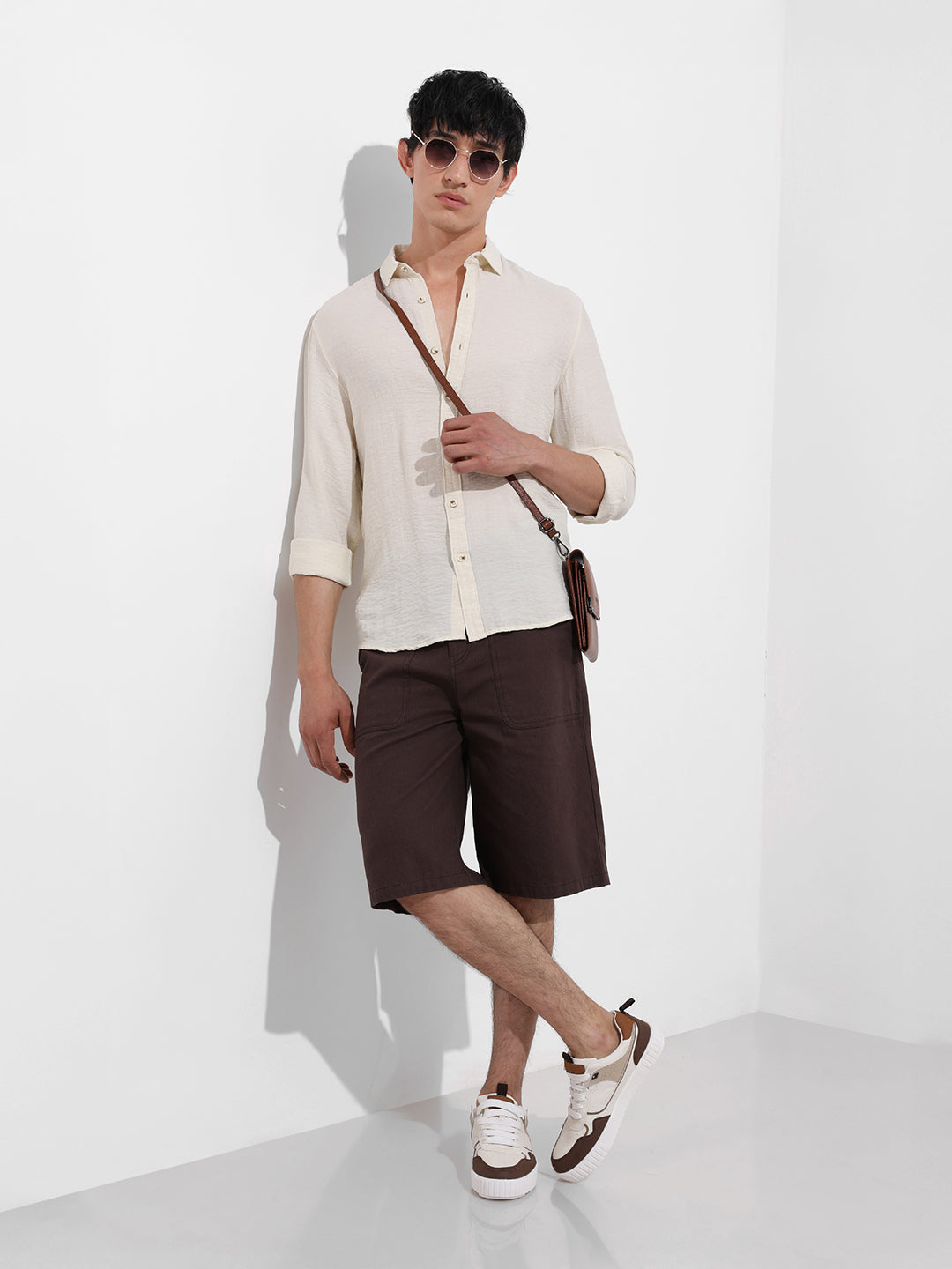 Men's Cream Regular Fit Casual Solid Shirt