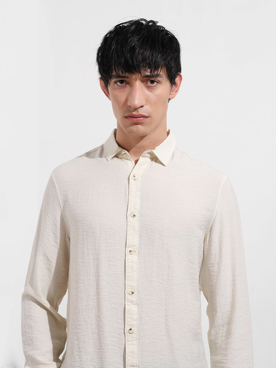 Men's Cream Regular Fit Casual Solid Shirt