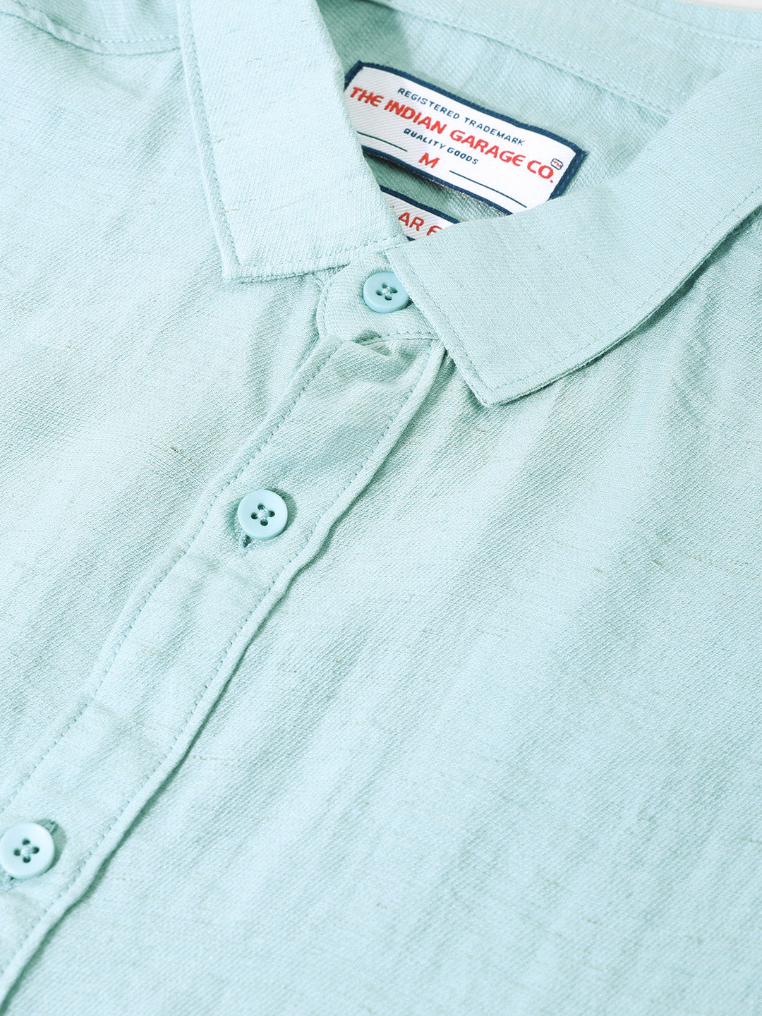 Men's Green Regular Fit Casual Solid Shirt
