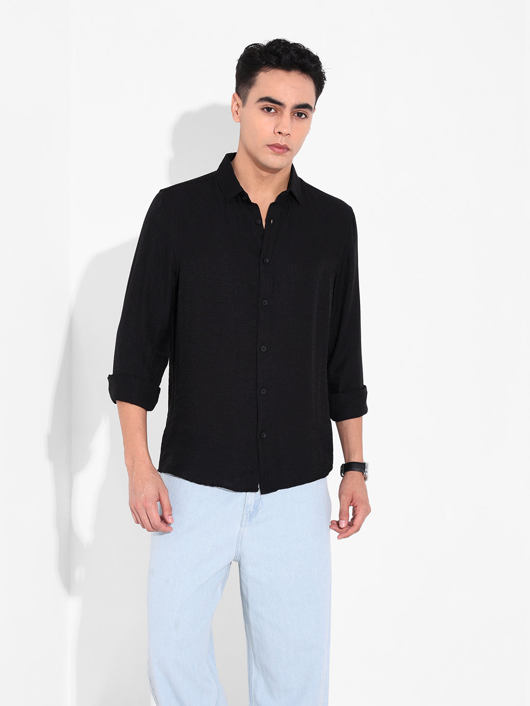 Men's Black Regular Fit Casual Solid Shirt