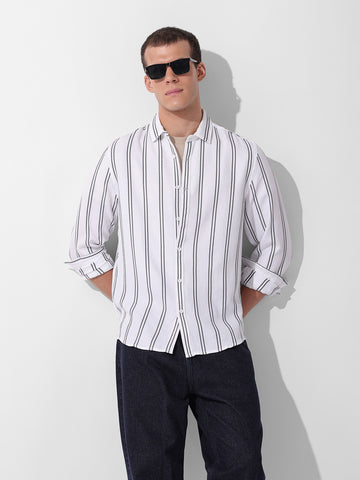 Men's White Regular Fit Striped Casual Shirt