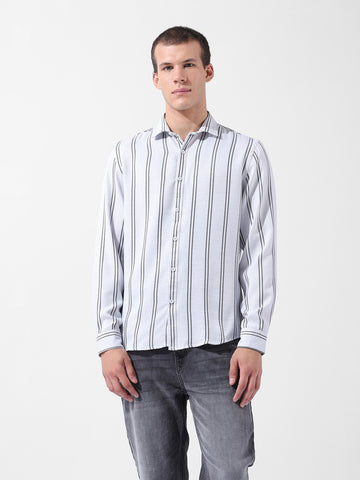 Men's White Regular Fit Striped Casual Shirt