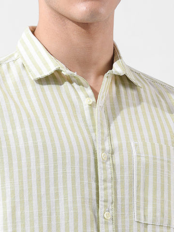 Men's Green Slim Fit Striped Casual Shirt
