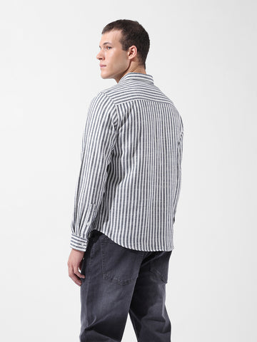 Men's Navy Blue Slim Fit Striped Casual Shirt