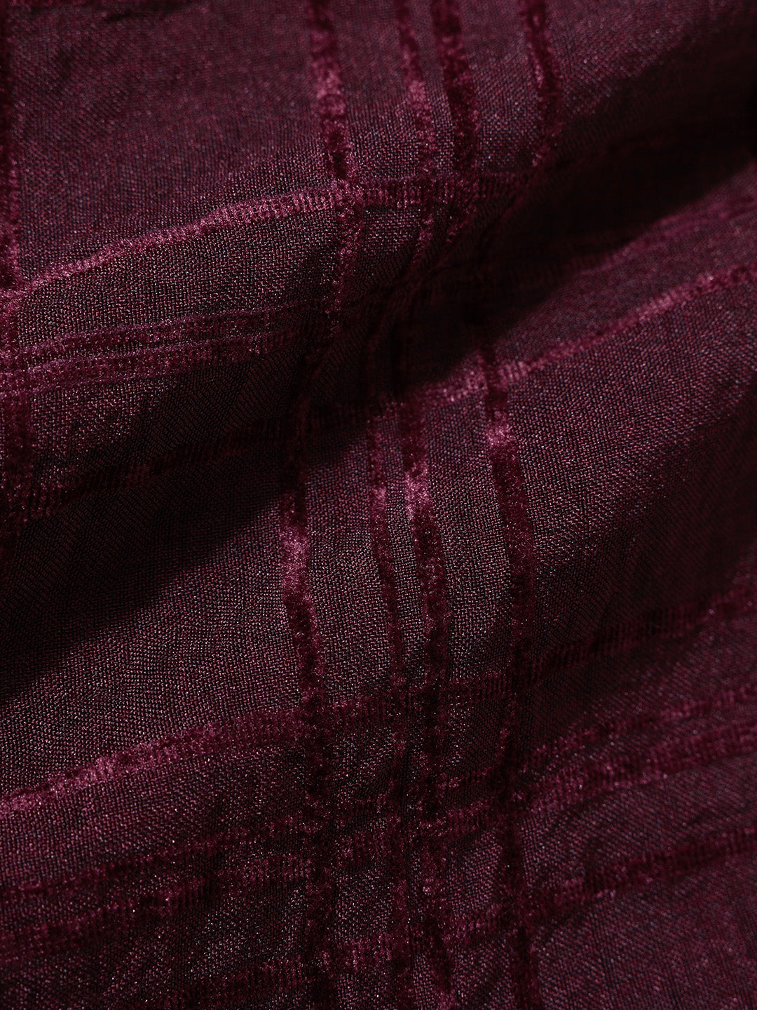 Men's Maroon Slim Fit Textured Party Wear Shirt