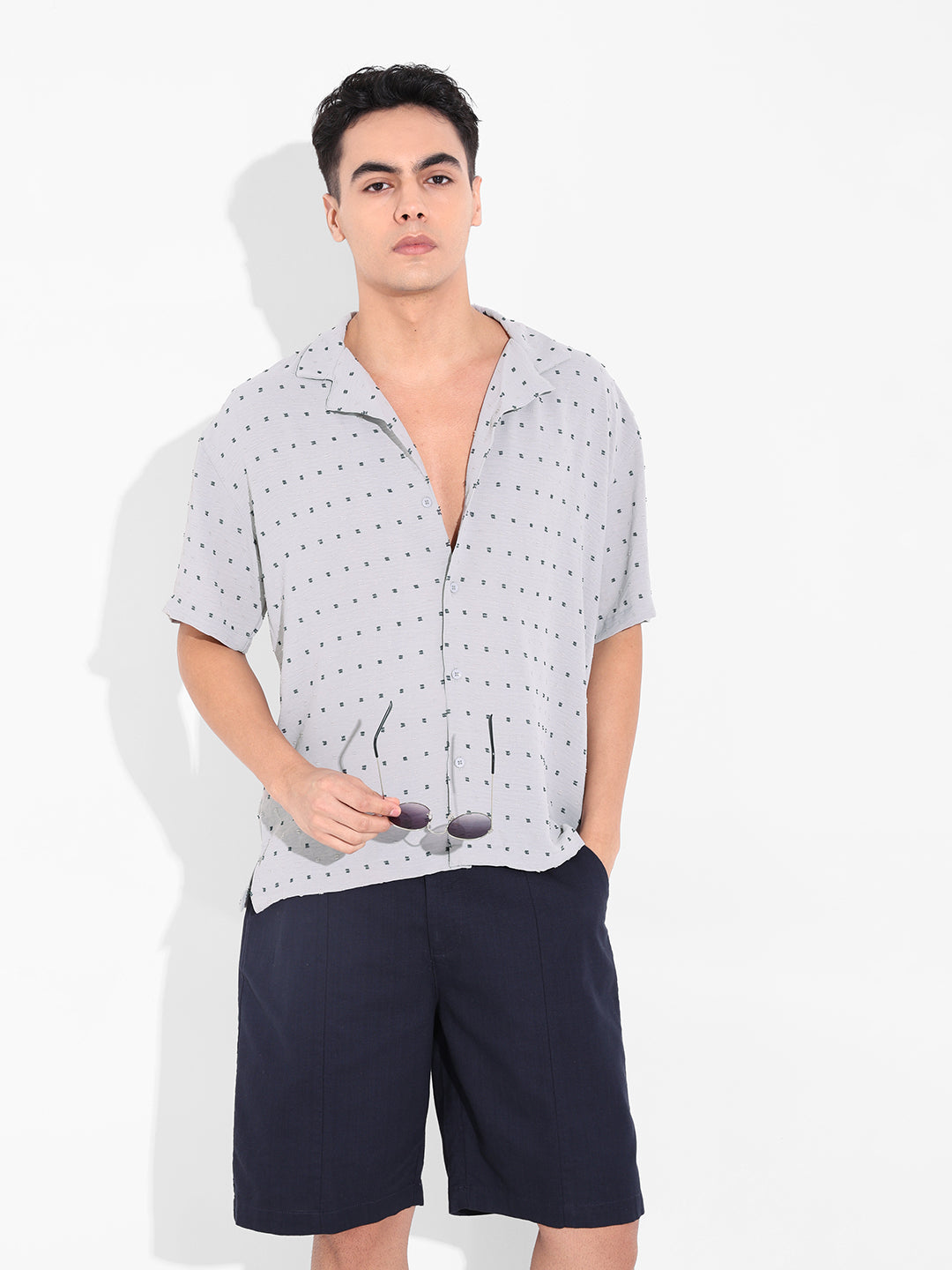 Men's Grey Relaxed Fit Resort Wear Textured Shirt