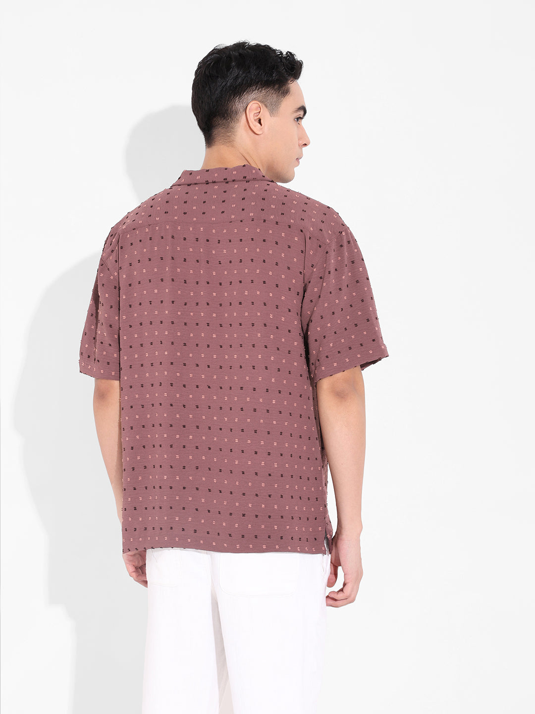 Men's Red Relaxed Fit Resort Wear Textured Shirt