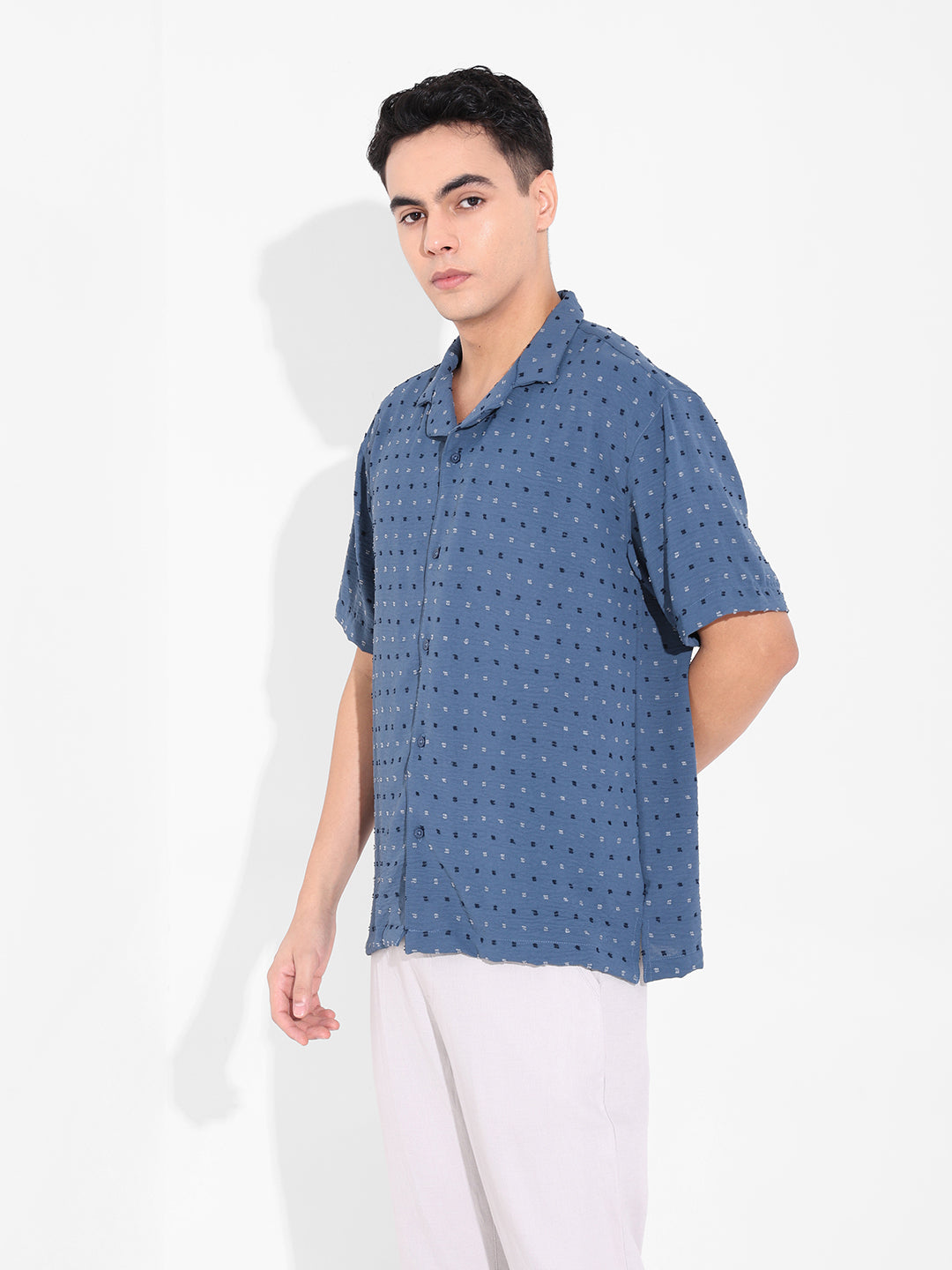 Men's Blue Relaxed Fit Resort Wear Textured Shirt