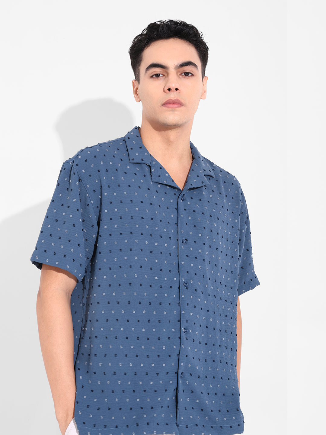Men's Blue Relaxed Fit Resort Wear Textured Shirt