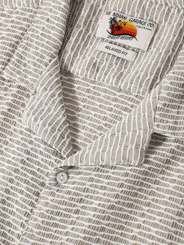 Men's Green Relaxed Fit Resort Wear Textured Shirt