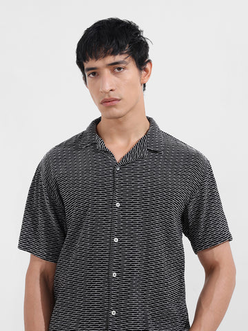 Men's Black Relaxed Fit Resort Wear Textured Shirt