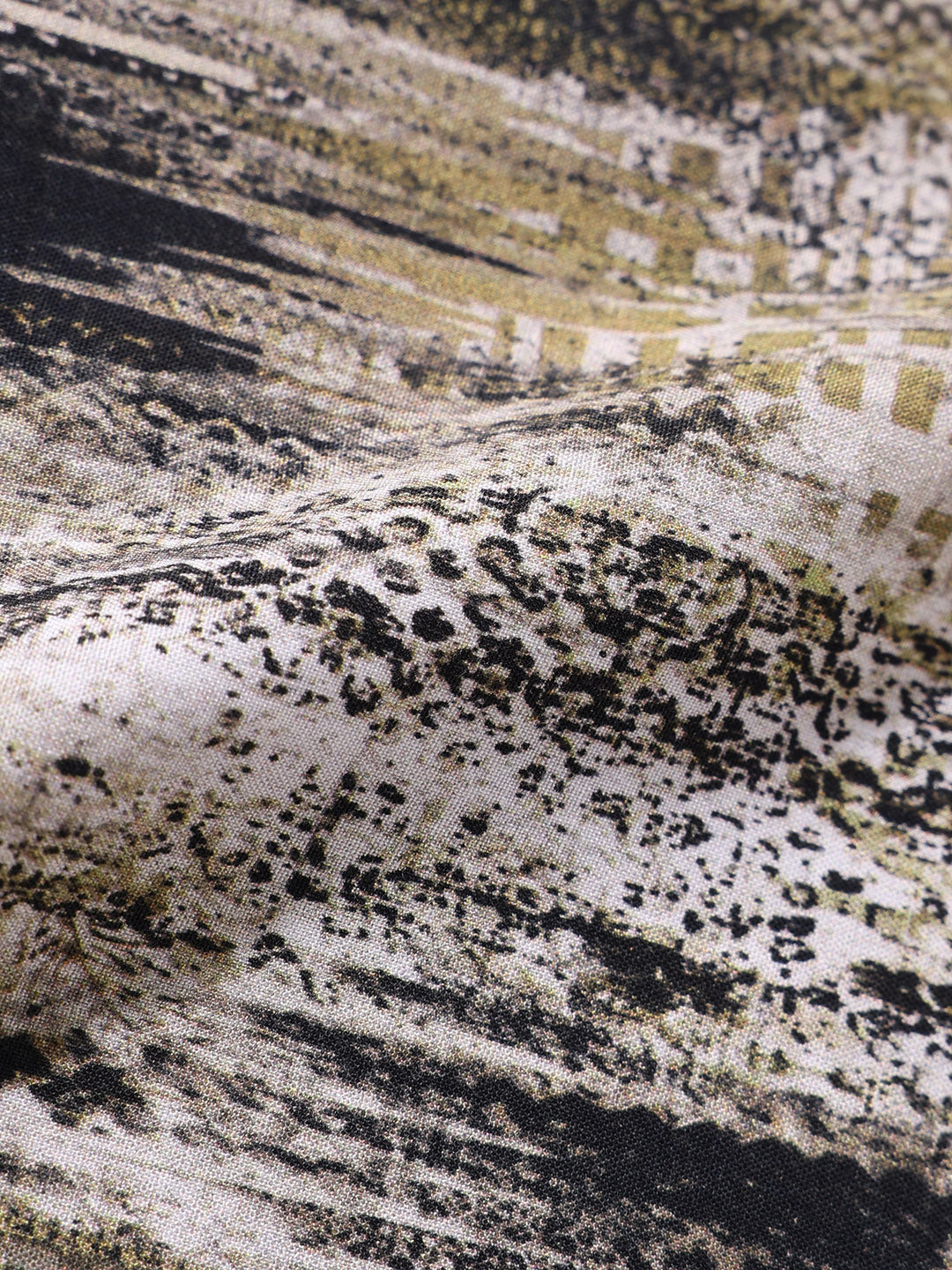 Men's Brown Slim Fit Party Wear Printed Shirt