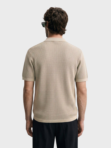 Men's Beige Slim Fit Solid Flat Knit Polo T-Shirt