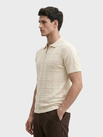 Men's Cream Slim Fit Solid Flat Knit Polos T-Shirt