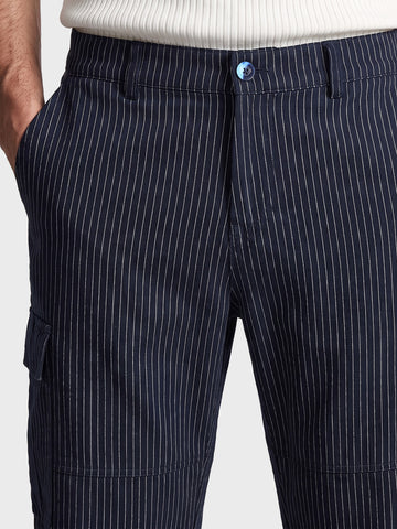 Men's Navy Relaxed Fit Solid Casual Cargos