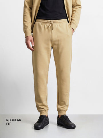 Men's Beige Regular Fit Solid Casual Joggers