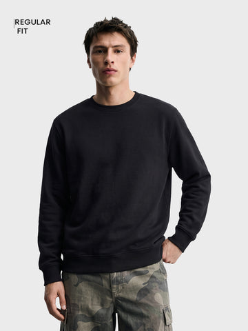 Men's Black Regular Fit Solid Casual Sweatshirt