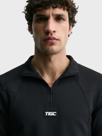 Men's Black Regular Fit Solid Casual Sweatshirt