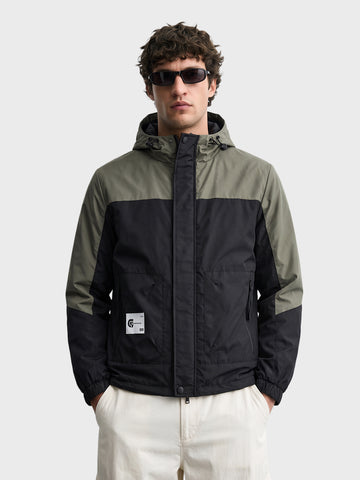 Men's Black Regular Fit Colourblocked Casual Jacket