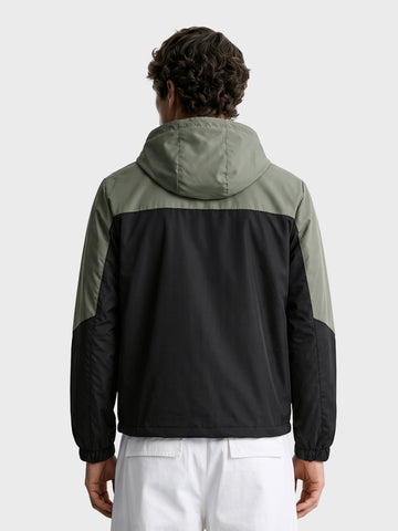 Men's Black Regular Fit Colourblocked Casual Jacket