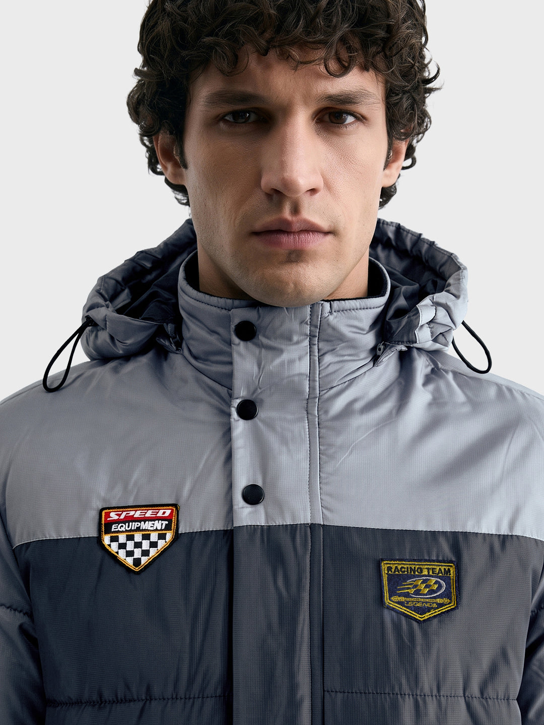 Men's Navy Blue Regular Fit Colourblocked Casual Puffer Jacket