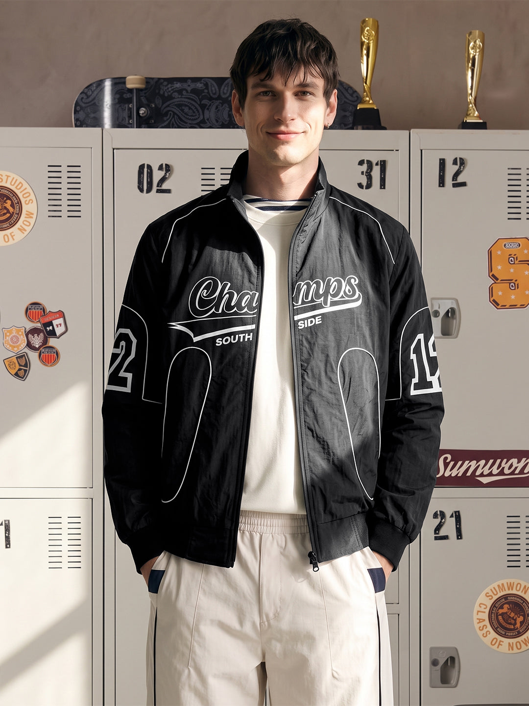Men's Black Regular Fit Printed Casual Jacket