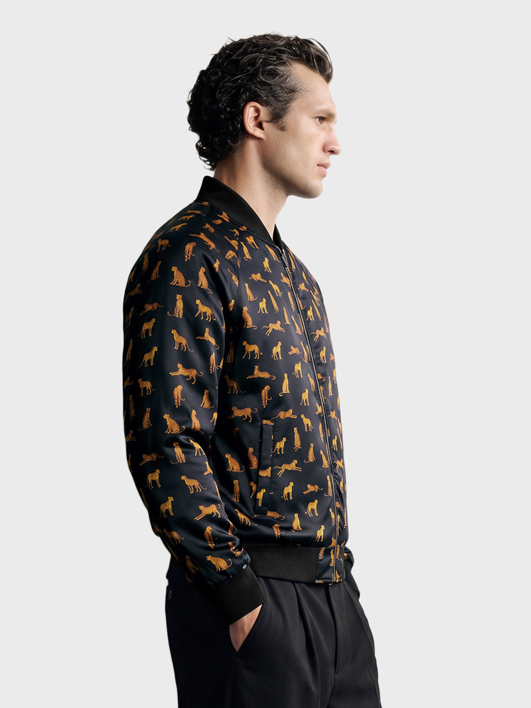 Men's Black Regular Fit Printed Casual Jacket