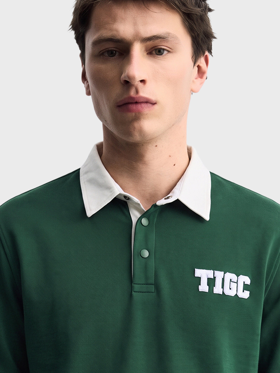 Men's Green Regular Fit Solid Casual Sweatshirt