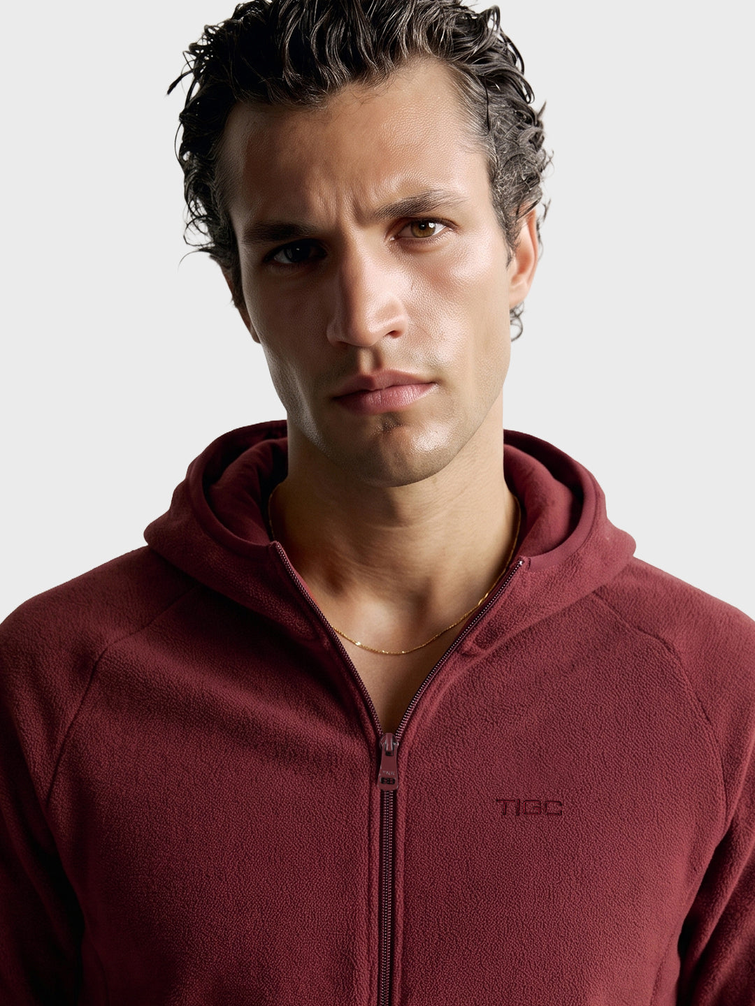 Men's Maroon Regular Fit Solid Casual Hooded Sweatshirt with Zipper